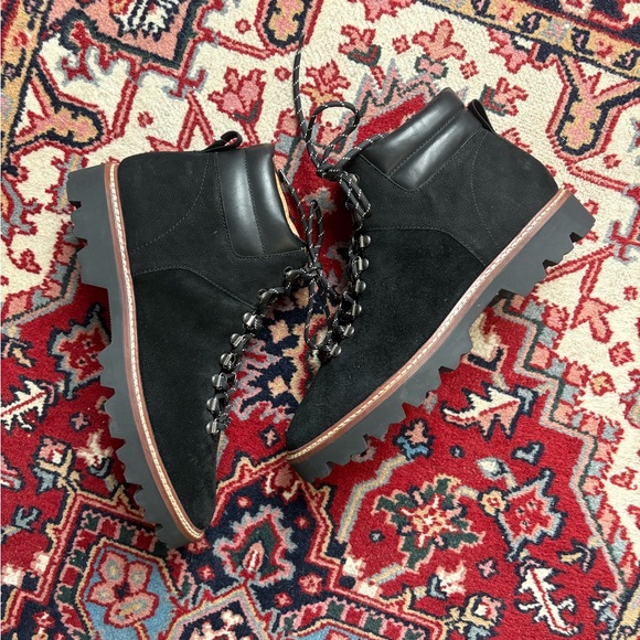 • Madewell Boots • - Picture 3 of 7